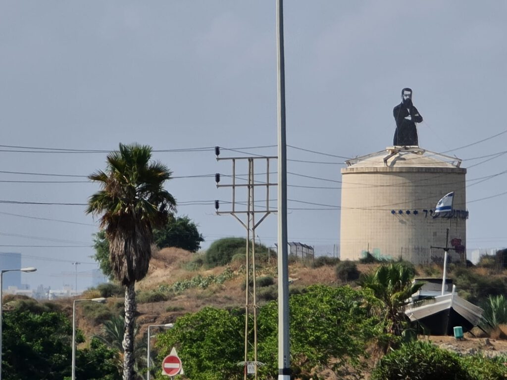 תיווך בהרצליה