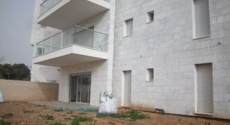 נמכר במתחם זרובבל הרצליה